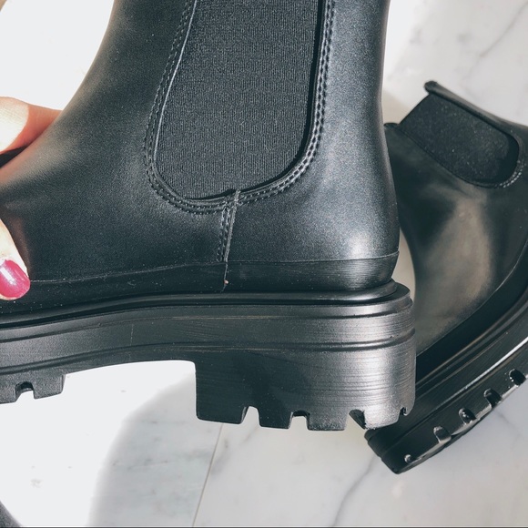 Steve Madden boots 2020 (display) - Picture 5 of 8